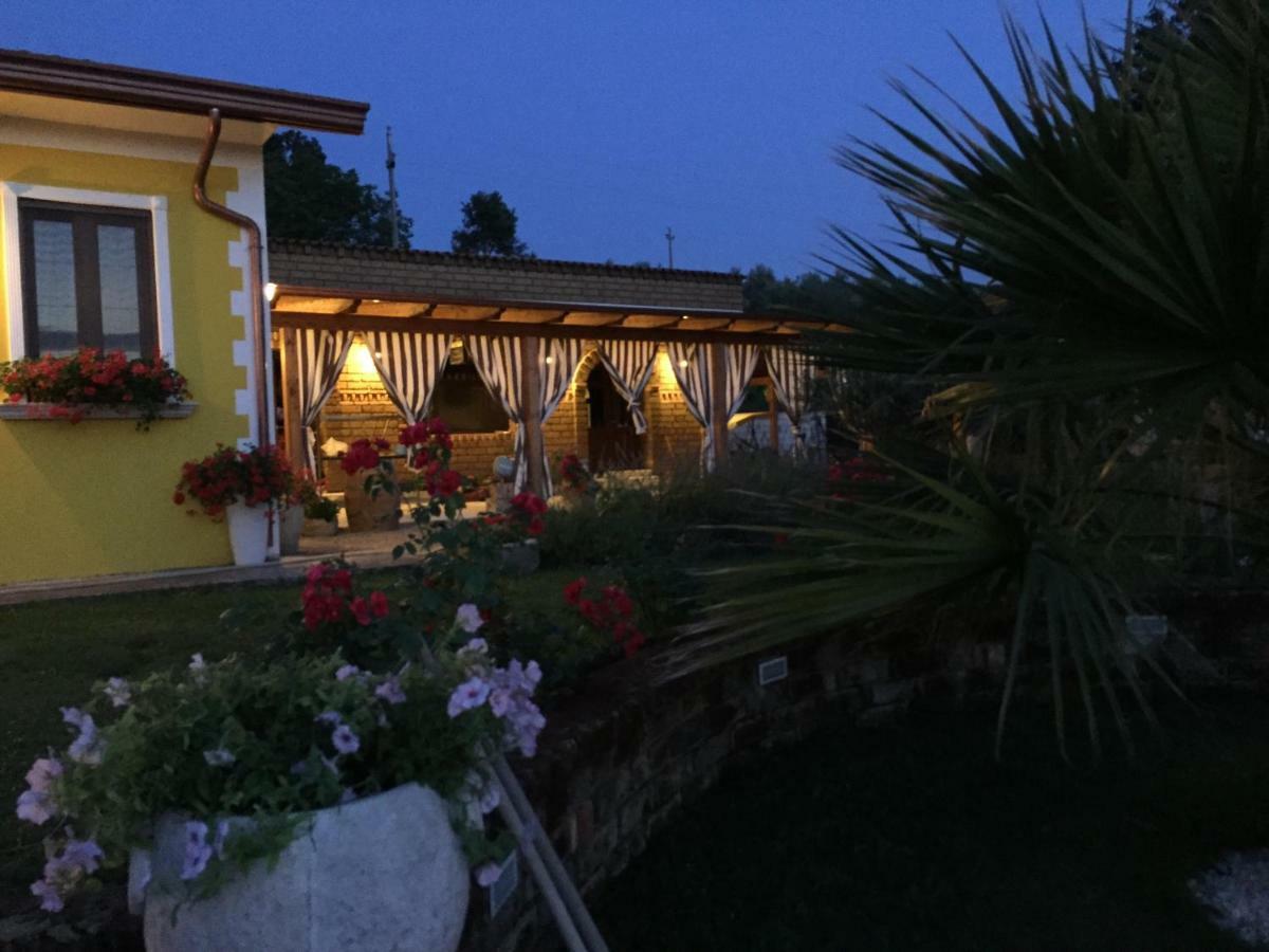 Villa "Casa Al Chiazzullo" Mirabella Eclano Exterior foto