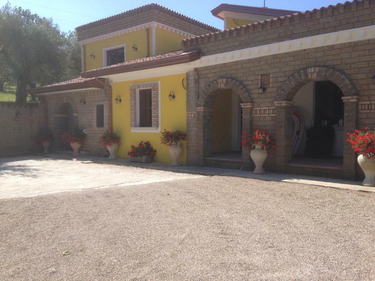 Villa "Casa Al Chiazzullo" Mirabella Eclano Exterior foto