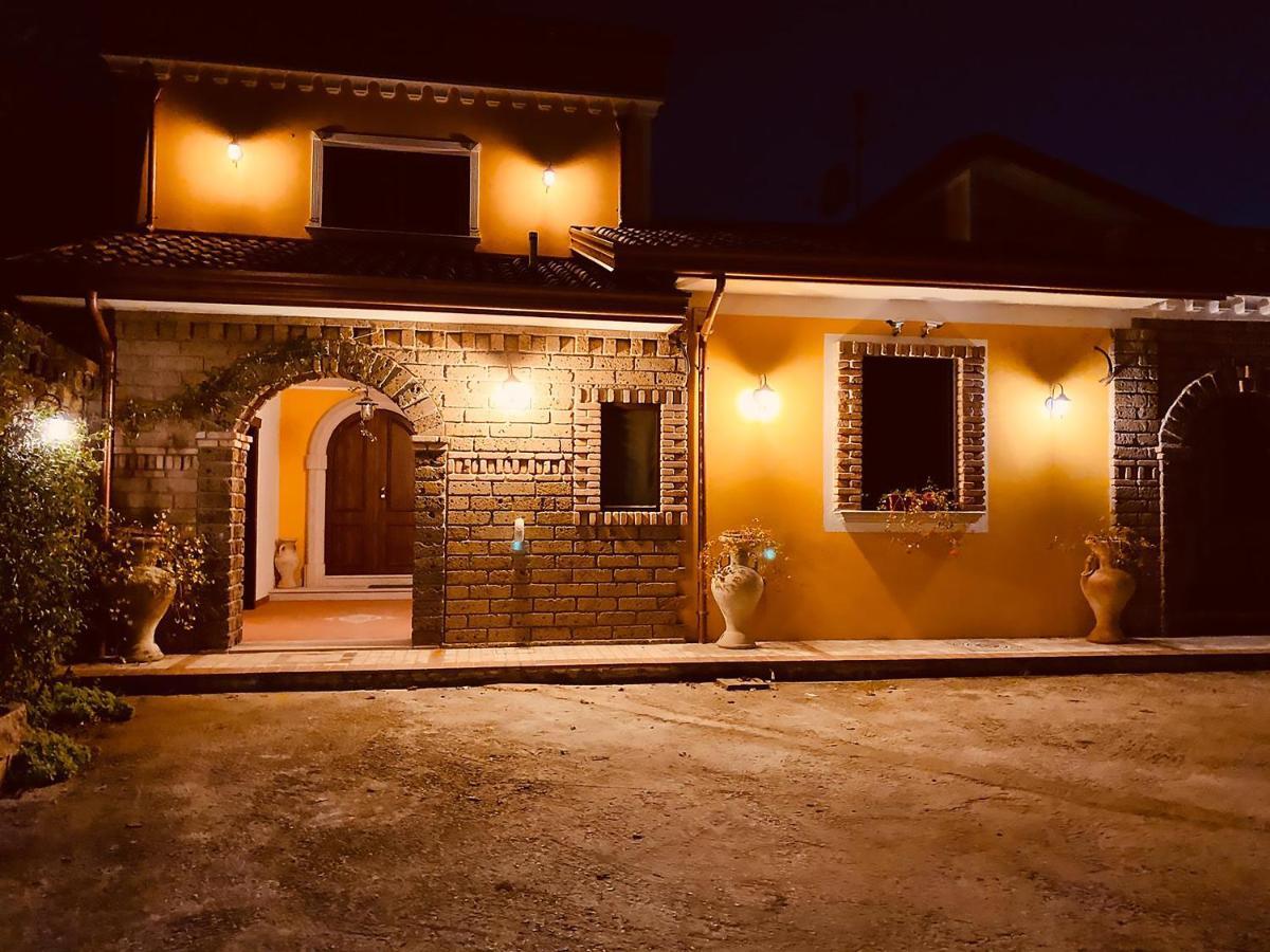 Villa "Casa Al Chiazzullo" Mirabella Eclano Exterior foto
